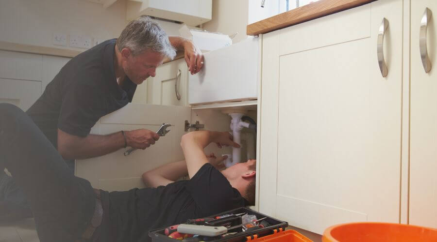 Expert burst pipe repair services in Cleveland, AR